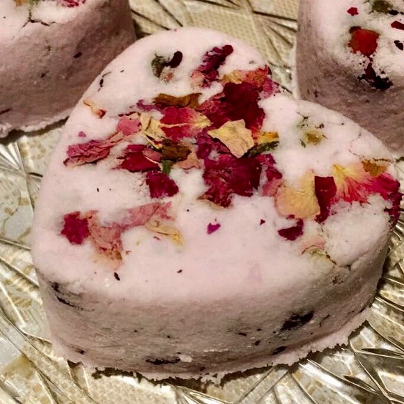 Meet your Posher, Raquel - Picture 1 of 1